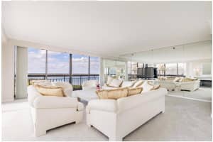 4100 Ocean Drive, Singer Island, FL 33404 - MLS#R10966184