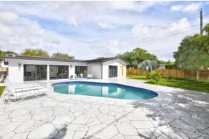 910 SW 21st Street, Boca Raton, FL 33486 Sold 06/20/24