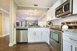 303 Harbour Pointe Way, Greenacres, FL 33413 Sold 04/16/24