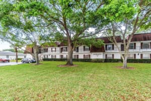 10040 N Meridian Way 201, Palm Beach Gardens, FL 33410 Sold 04/25/24