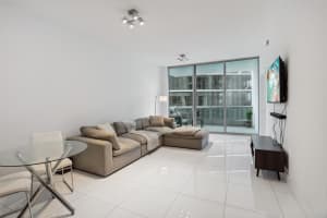 900 Biscayne Boulevard 5410, Miami, FL 33132 Sold 07/31/24
