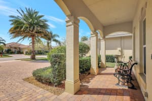 10241 SW Visconti Way, Port Saint Lucie, FL 34986 Sold 11/14/24