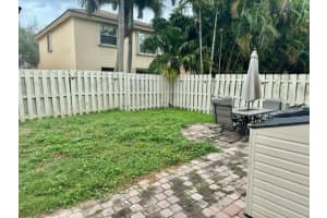 4394 Lake Lucerne Circle, West Palm Beach, FL 33409 Sold 06/04/24