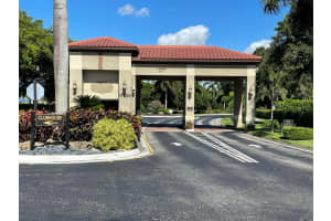 17234 Boca Club Boulevard 104, Boca Raton, FL 33487 Sold 06/10/24