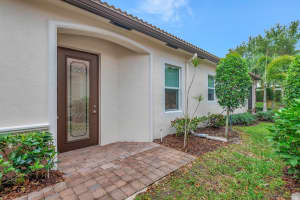14895 Amerina Way, Delray Beach, FL 33446 Sold 05/16/24