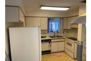 2060 Colonial Road G-3, Fort Pierce, FL 34950 Sold 05/16/24