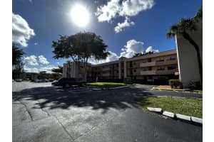 3252 Foxcroft Road 202, Miramar, FL 33025 Sold 05/15/24