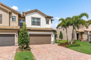 8291 Catria Lane, Lake Worth, FL 33467 Sold 05/01/24