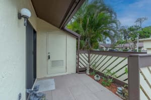 164 Pinto Palm Court, Royal Palm Beach, FL 33411 Sold 05/03/24