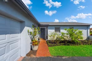 6107 Rainbow Circle, Greenacres, FL 33463 Sold 05/31/24