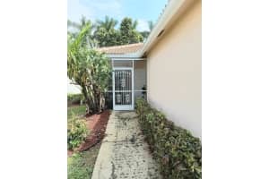 9538 Cherry Blossom Court, Boynton Beach, FL 33437 Sold 04/18/24