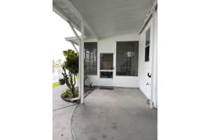 2401 SE 29th Street, Okeechobee, FL 34974 Sold 04/05/24