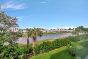 25 Abbey Lane 301, Delray Beach, FL 33446 Sold 05/01/24