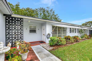 605 N High Point Drive B, Delray Beach, FL 33445 Sold 04/17/24