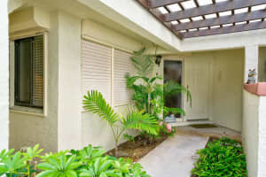 202 Sea Oats Drive B, Juno Beach, FL 33408 Sold 04/26/24