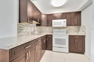 706 Executive Center Drive 28, West Palm Beach, FL 33401 Sold 03/28/24