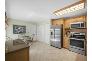 256 NW 40 Ter Terrace, Deerfield Beach, FL 33442 Sold 05/15/24