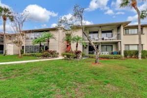 15484 Lakes Of Delray Boulevard 106, Delray Beach, FL 33484 Sold 12/23/24