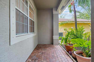 5012 Nautica Lake Circle, Greenacres, FL 33463 Sold 05/17/24