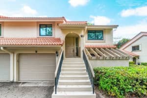 5570 Coach House Circle H, Boca Raton, FL 33486 Sold 04/16/24