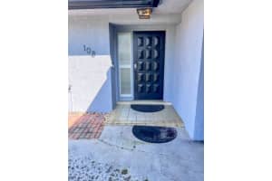 108 Timber Run W, Riviera Beach, FL 33407 Sold 07/18/24
