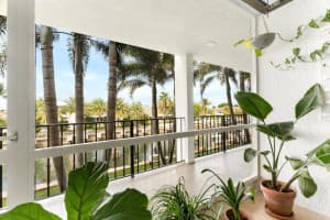 109 Paradise Harbour Blvd APT 204, North Palm Beach, FL 33408, Sold 05/03/24
