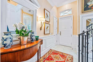 236 Bradley Place 7, Palm Beach, FL 33480 Sold 05/01/25