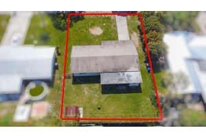 817 SE 9th Court, Okeechobee, FL 34974 Sold 10/07/24