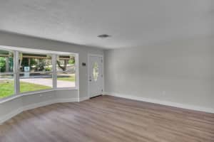 817 SE 9th Court, Okeechobee, FL 34974 Sold 10/07/24