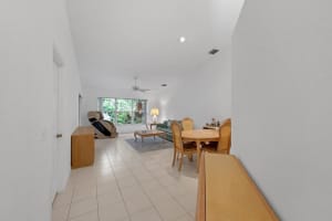 52 Sausalito Drive, Boynton Beach, FL 33436 Sold 06/11/24