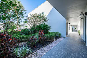 354 Burgundy H, Delray Beach, FL 33484 Sold 09/10/24