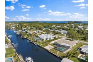 2233 6th Avenue SE, Vero Beach, FL 32962 Sold 05/10/24