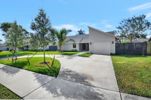 1342 Fulmar Drive, Delray Beach, FL 33444 Sold 04/17/24