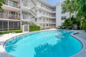 401 Peruvian Avenue 3040, Palm Beach