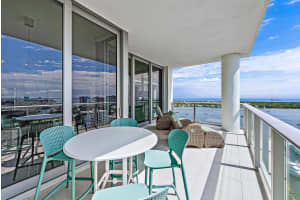 2 Water Club Way 2004, North Palm Beach, FL 33408 Sold 04/19/24