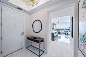 2 Water Club Way 2004, North Palm Beach, FL 33408 Sold 04/19/24