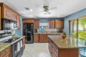 1460 Lakeview Circle, Coral Springs, FL 33071 Sold 04/16/24