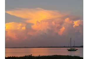 29 Harbour Isle Drive W 105, Fort Pierce, FL 34949 Sold 09/05/24