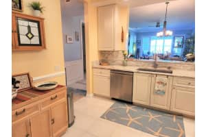 29 Harbour Isle Drive W 105, Fort Pierce, FL 34949 Sold 09/05/24