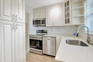 1425 Arthur Street 105a, Hollywood, FL 33020 Sold 08/30/24