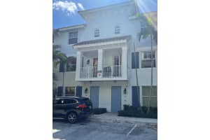 1387 Piazza Delle Pallottole, Boynton Beach, FL 33426 Sold 06/10/24