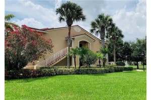 1670 N 42nd Circle 108, Vero Beach, FL 32967 Sold 05/15/24