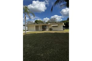 411 Coconut Avenue E, Port Saint Lucie, FL 34952 Sold 05/01/24