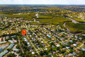 411 Coconut Avenue E, Port Saint Lucie, FL 34952 Sold 05/01/24