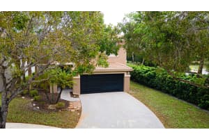 1570 Briar Oak Drive, Royal Palm Beach, FL 33411 Sold 06/06/24