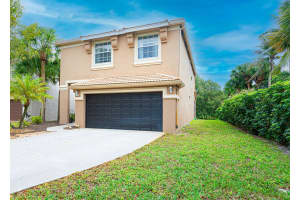 1570 Briar Oak Drive, Royal Palm Beach, FL 33411 Sold 06/06/24