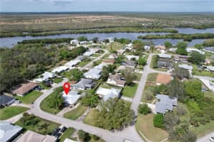 27 Sunset Drive, Sebastian, FL 32958 Sold 08/21/24