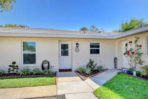 472 Holyoke Lane A, Lake Worth, FL 33467 Sold 10/03/24