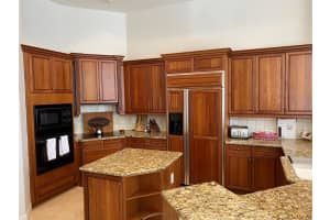 12390 Sunnydale Drive, Wellington, FL 33414 Sold 10/11/24