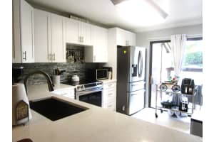 286 Amber Court, Royal Palm Beach, FL 33411 Sold 08/01/24